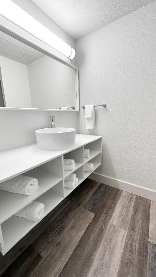 Golden Isles Inn & Suites Brunswick Dış mekan fotoğraf