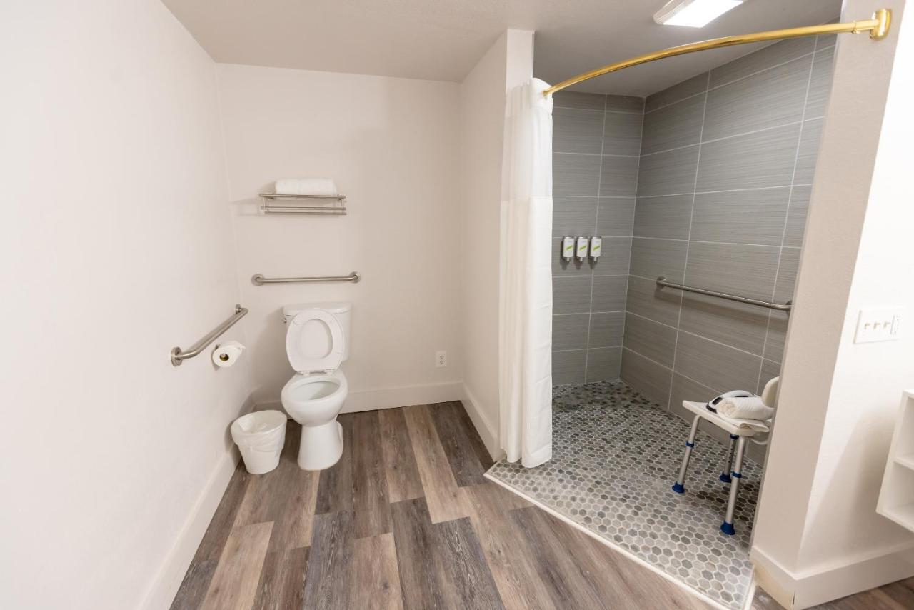 Golden Isles Inn & Suites Brunswick Dış mekan fotoğraf
