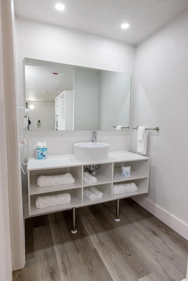 Golden Isles Inn & Suites Brunswick Dış mekan fotoğraf