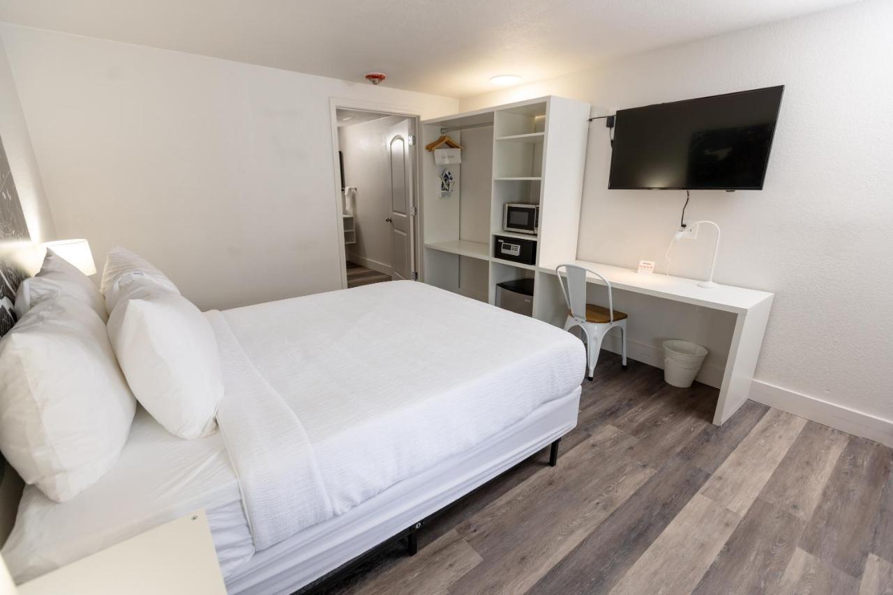 Golden Isles Inn & Suites Brunswick Dış mekan fotoğraf