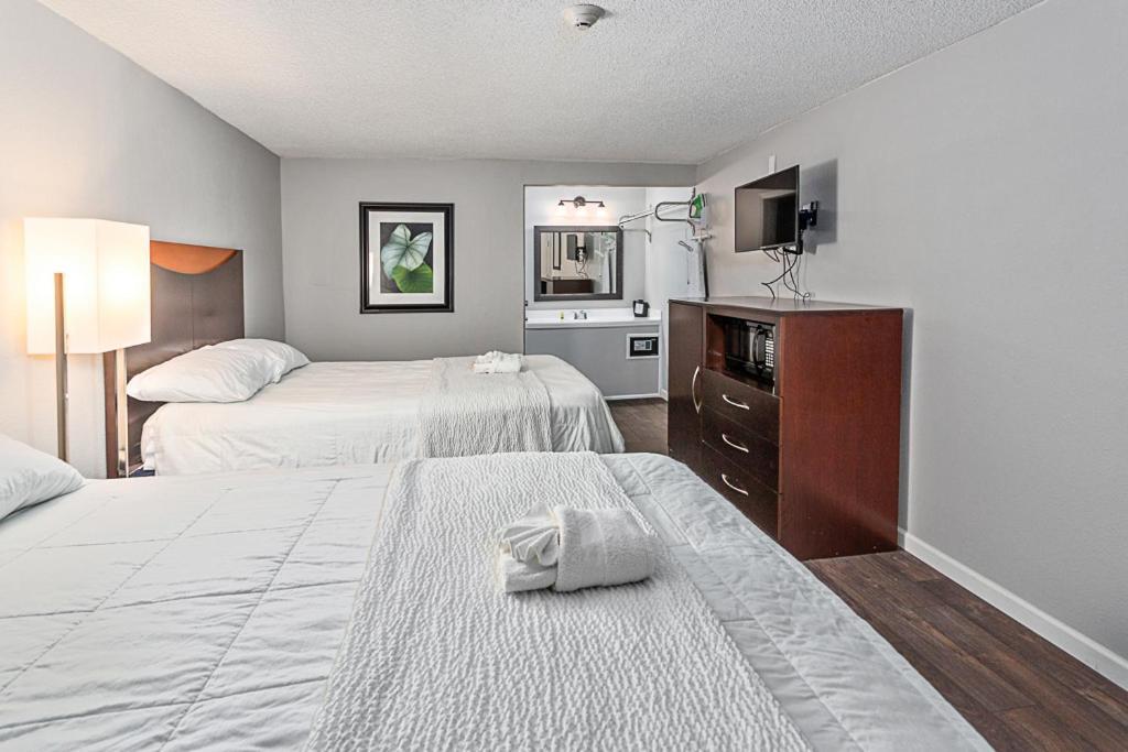 Golden Isles Inn & Suites Brunswick Dış mekan fotoğraf