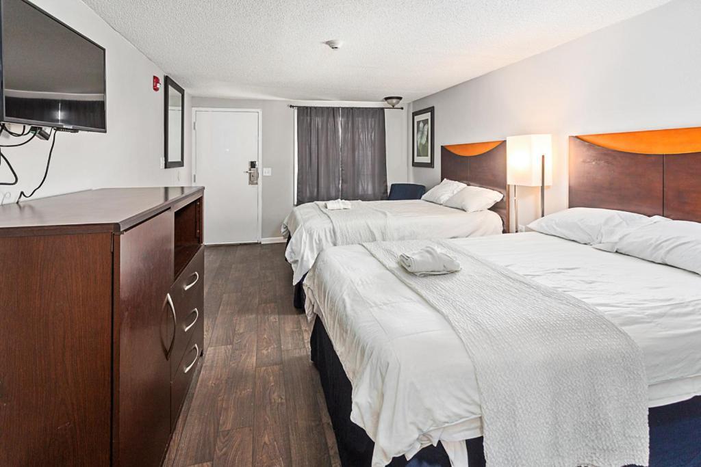 Golden Isles Inn & Suites Brunswick Dış mekan fotoğraf